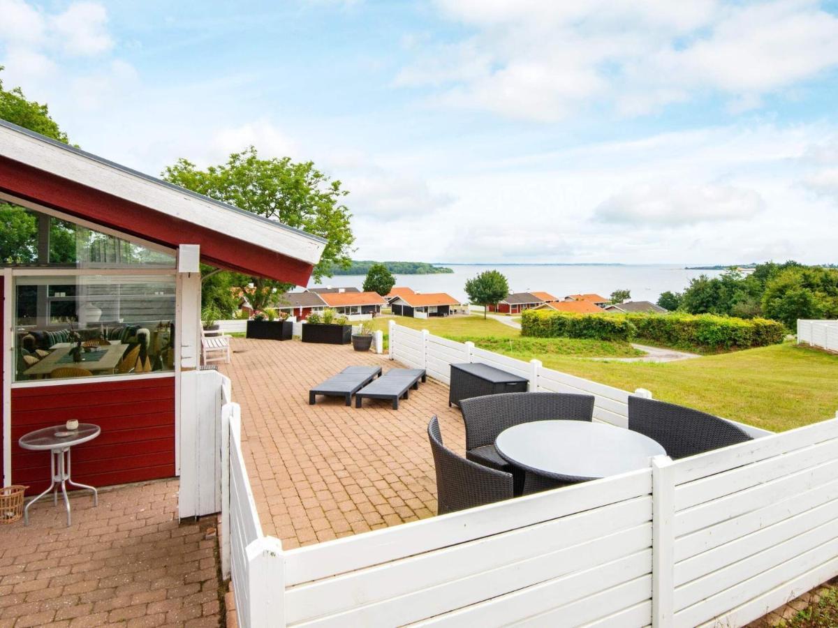 6 Person Holiday Home In Åbenrå Extérieur photo